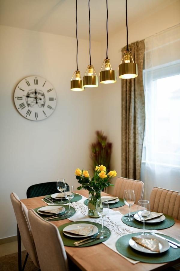 Family Apartment Amare Zadar Exterior photo